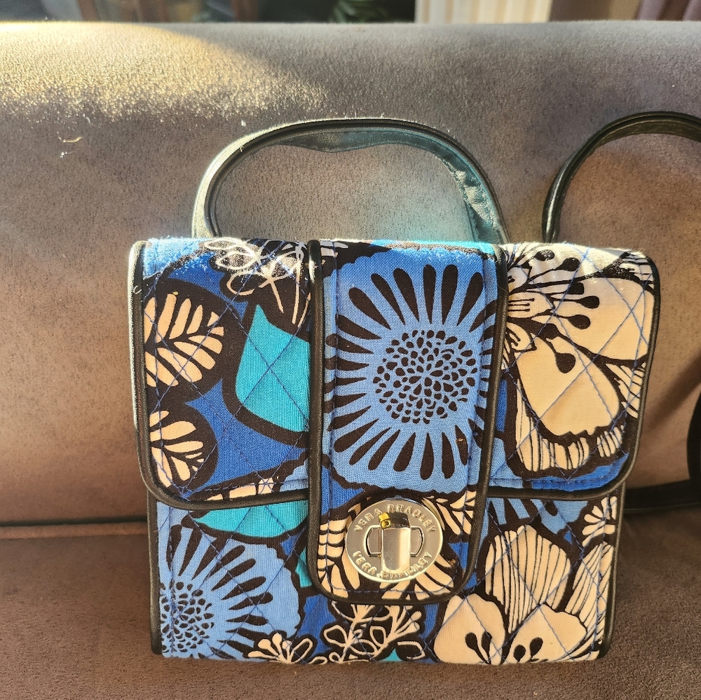 Vera Bradley cross body